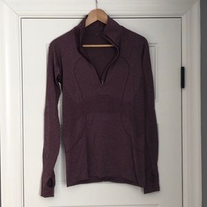 Lululemon top